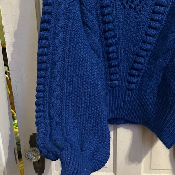 Anthropologie Women's Blue Chunky Cable Knit Happy 😃 Blue Crop Sweater - Picture 4 of 8
